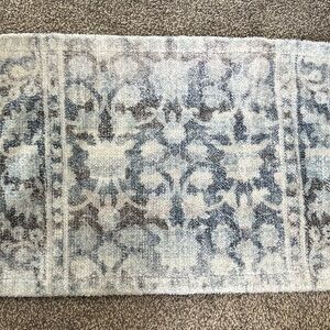 Blue and Gray Patterned Rug